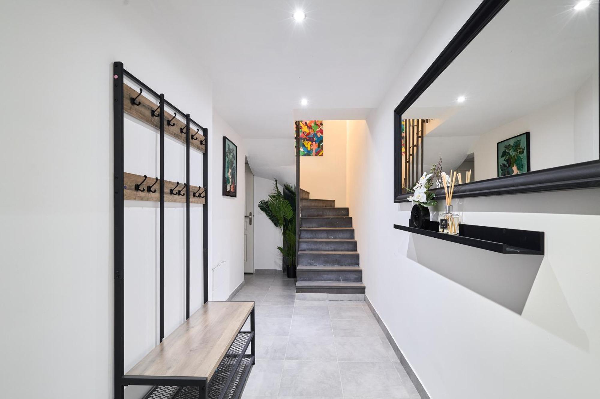 Mm Suites Town House Terrasse Reims Exterior photo